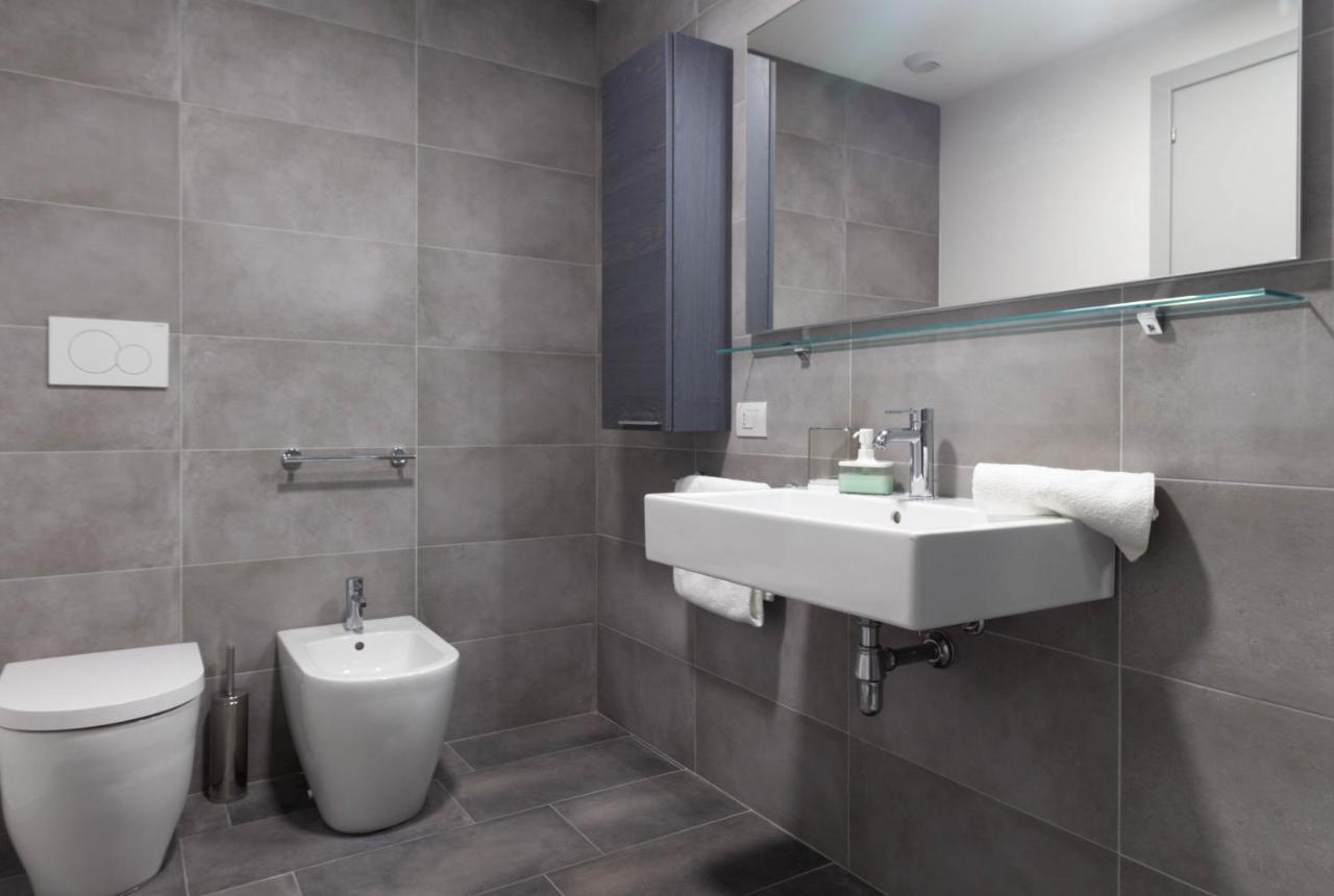 Lime Apartment - Affitti Brevi Italia เลคโค ภายนอก รูปภาพ