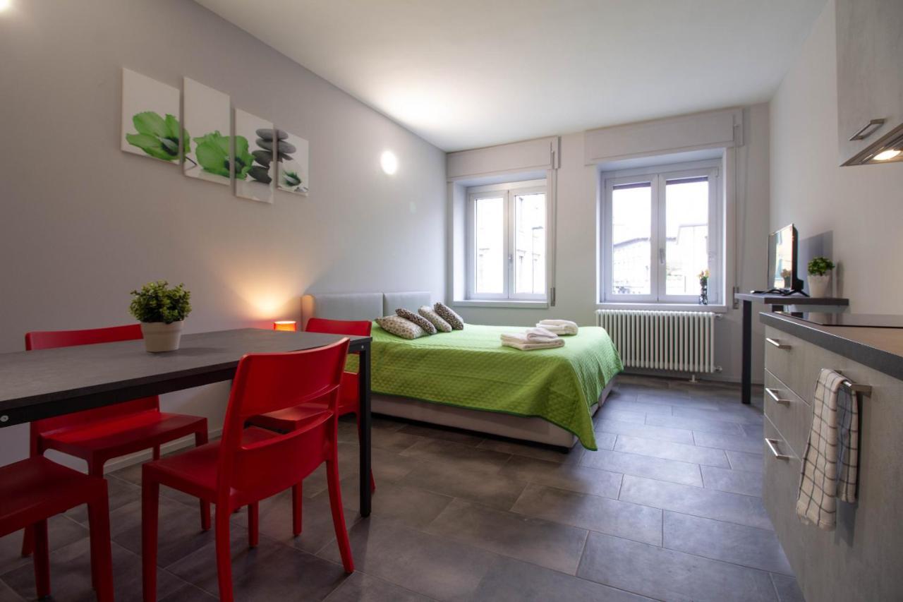 Lime Apartment - Affitti Brevi Italia เลคโค ภายนอก รูปภาพ