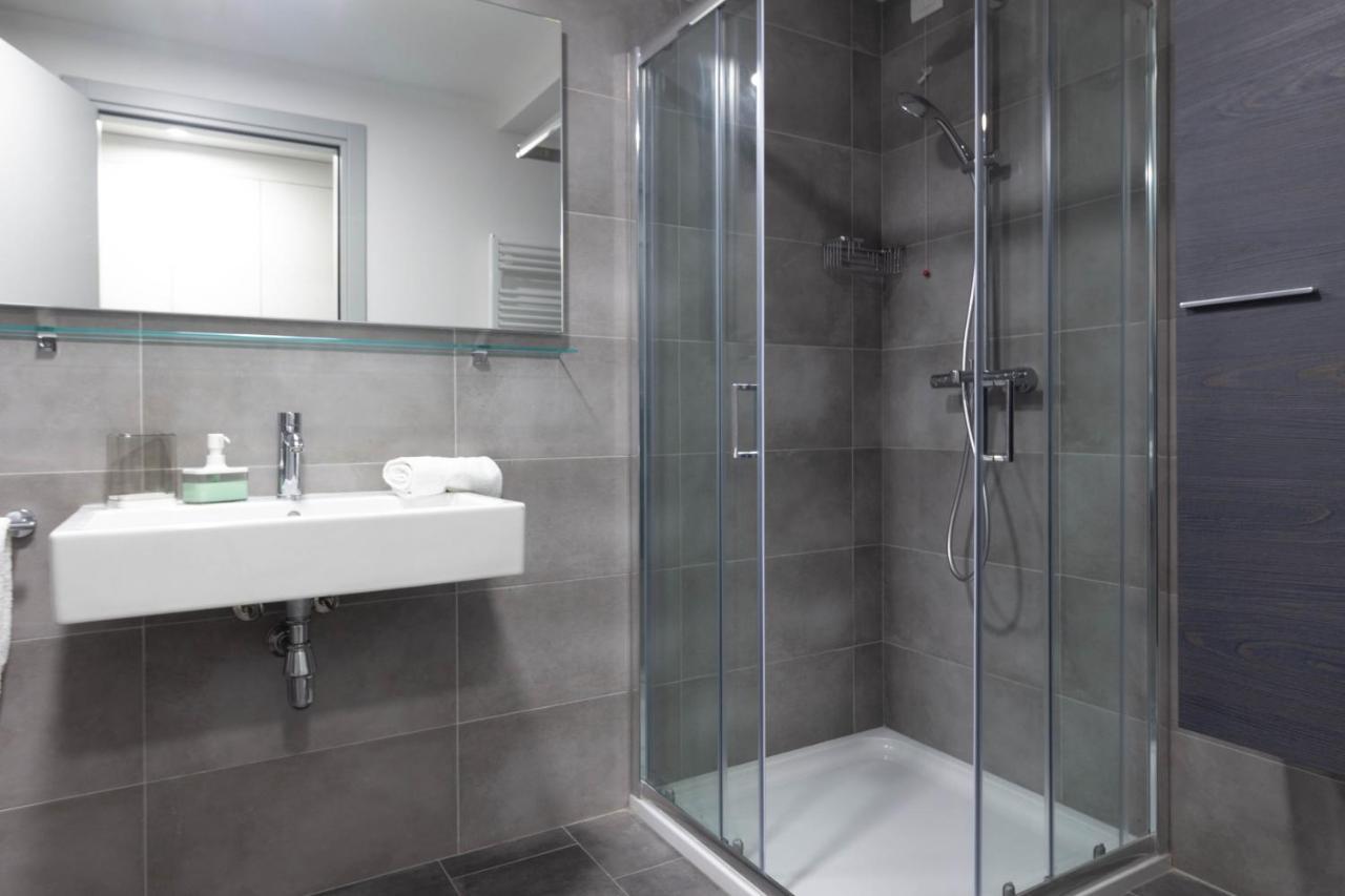 Lime Apartment - Affitti Brevi Italia เลคโค ภายนอก รูปภาพ